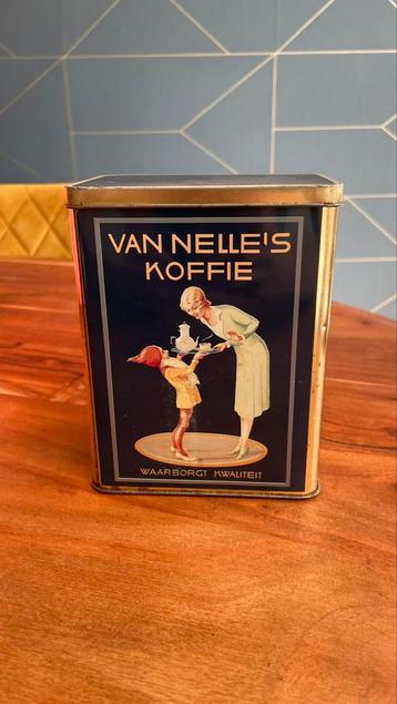 Van Nelle blik donkerblauw beschikbaar voor biedingen