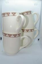 Vier bekers en eierdopjes., Overige typen, Ophalen of Verzenden, Zo goed als nieuw, Overige stijlen