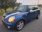 Mini 1.6 Cooper 2009 Blauw, Auto's, Voorwielaandrijving, 750 kg, 4 cilinders, Handgeschakeld