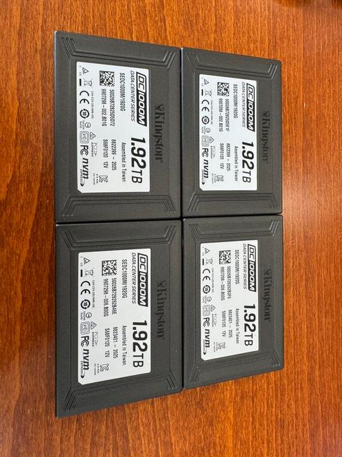 4 x U.2 NVMe 1.92TB Kingston SEDC1000M/1920G U2 - € 500, Computers en Software, Harde schijven, Nieuw, Server, Intern, SSD, Overige aansluitingen