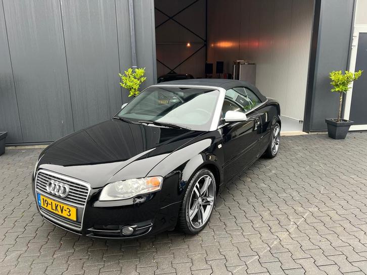 Audi A4 Cabriolet 1.8 Turbo nieuwe apk ! PRIJS VERLAAGD !, Auto's, Audi, Bedrijf, Te koop, A4, ABS, Airbags, Airconditioning, Boordcomputer