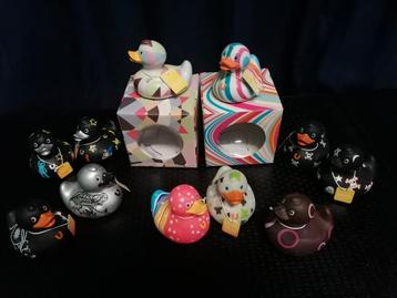 🎨 – 13 Design Meets Fun: Artistieke en Unieke BUD Ducks! beschikbaar voor biedingen