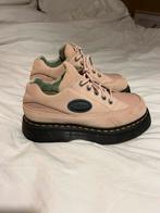 Dr. Martens Buzz poeder roze 38, Kleding | Dames, Schoenen, Ophalen of Verzenden, Zo goed als nieuw, Roze