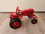 McCormick Farmall Cub modeltractor - verzamelobject, Ophalen of Verzenden, Gebruikt, Tractor of Landbouw, Overige merken