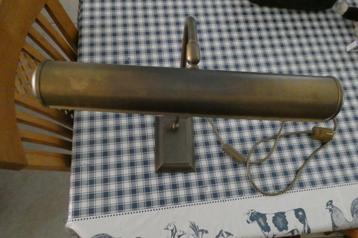 staande lamp beschikbaar voor biedingen