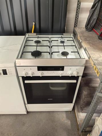Zgan nette Siemens gasfornuis. Doe een leuk bod!  beschikbaar voor biedingen