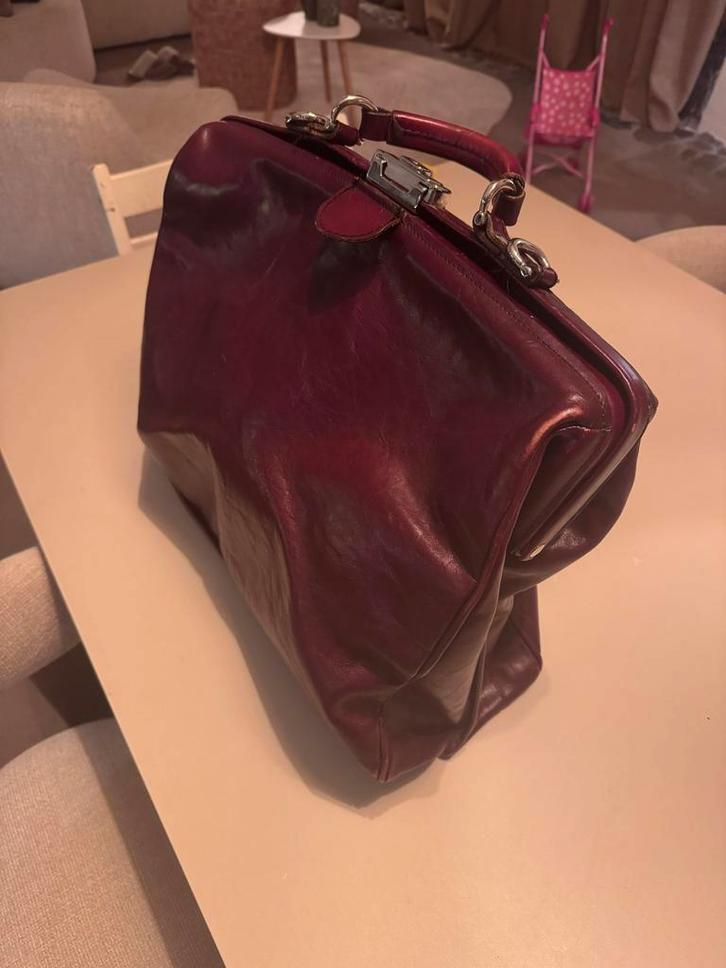 Mutsaers Laptoptas 15.6 inch - Kastanje Roodbruin, Computers en Software, Laptoptassen, Zo goed als nieuw, Aktetas, 16 inch, Ophalen of Verzenden