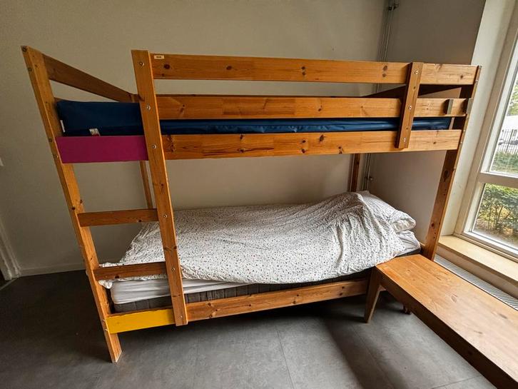 Stapelbedden 3 stuks - Gebruikt, Kinderen en Baby's, Kinderkamer | Stapelbedden en Hoogslapers, Gebruikt, Stapelbed, Ophalen