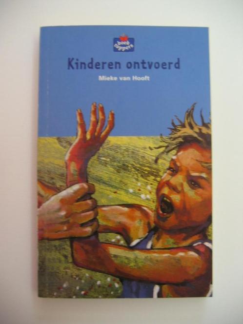 Kinderen ontvoerd - Mieke van Hooft Boektoppers, Boeken, Kinderboeken | Jeugd | 10 tot 12 jaar, Gelezen, Ophalen of Verzenden