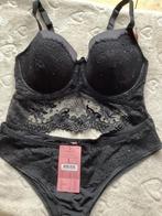 Hunkemöller setje BH 75E en brazilian maat L nieuw, Hunkemöller, Verzenden, Zwart, Setje