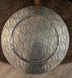 Zilverkleurige schaal, Huis en Inrichting, Woonaccessoires | Dienbladen, Ophalen of Verzenden, Zo goed als nieuw, Rond, Metaal