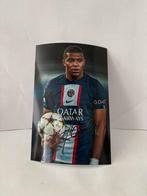 Mbappe gesigneerde foto - Paris Saint-Germain, Verzamelen, Ophalen of Verzenden, Nieuw, Buitenlandse clubs, Spelerskaart