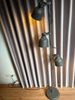 Ikea hektar staande lamp met 3 spots, incl. lichtbronnen, Computers en Software, Ophalen, Gebruikt