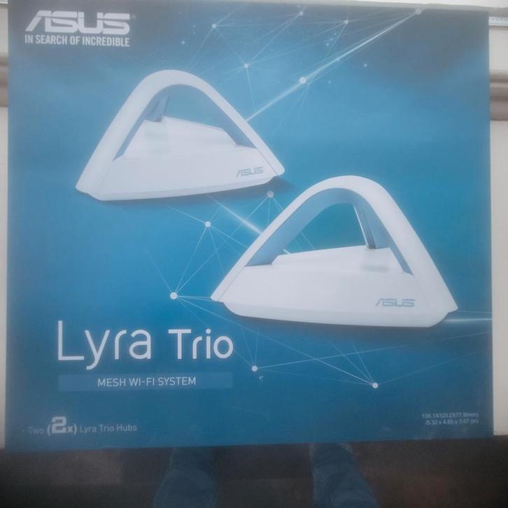 ASUS Lyra Trio mesh wifi systeem – set van 2, Computers en Software, WiFi-versterkers, Ophalen of Verzenden