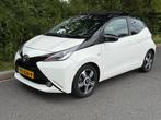 Toyota Aygo Xplay Cabrio VOL optie, Voorwielaandrijving, Euro 5, Zwart, 4 stoelen