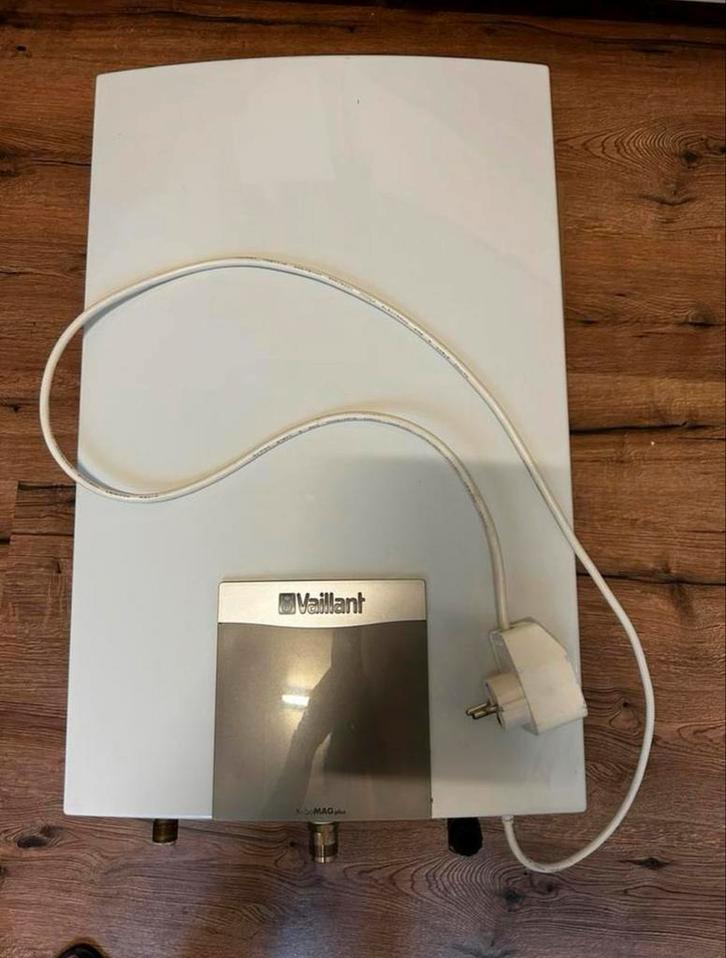 Vaillant Mag Plus Geiser, Doe-het-zelf en Verbouw, Geisers en Boilers, Gebruikt, Geiser, Aardgas, Minder dan 20 liter, Onbekend