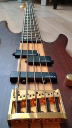 Samick Artist Series 5-snarige bas (actief, neck-thru body), Muziek en Instrumenten, Snaarinstrumenten | Gitaren | Bas, Ophalen