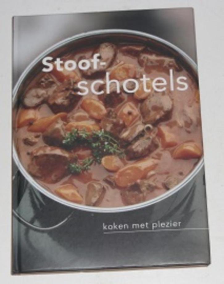 Koken met plezier  STOOFSCHOTELS  133212, Boeken, Kookboeken, Zo goed als nieuw, Ophalen of Verzenden
