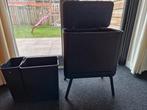 Afvalemmer / prullenbak op pootjes met 2 losse binnen emmers, Huis en Inrichting, Woonaccessoires | Prullenbakken, Ophalen, Zo goed als nieuw
