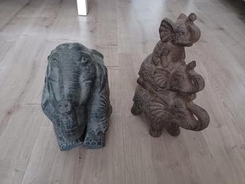 2 olifanten beelden beschikbaar voor biedingen