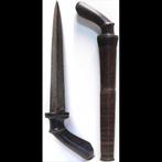 Badek met bijzondere kling tribal Badik keris BA9 Celebes, Antiek en Kunst, Ophalen of Verzenden