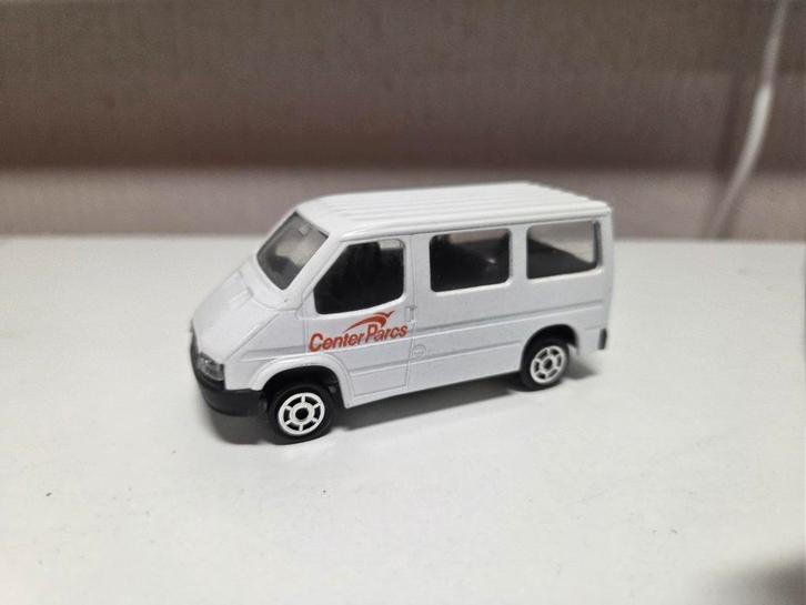 Majorette Ford Transit CenterParcs, Hobby en Vrije tijd, Modelauto's | Overige schalen, Zo goed als nieuw, Bus of Vrachtwagen