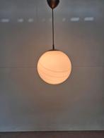 Vintage opaline space age lamp met gouden randen globe, Gebruikt, Onbekend, Ophalen of Verzenden, Onbekend