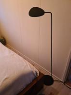 Muuto leaf vloerlamp staande lamp design zwart, Huis en Inrichting, Lampen | Vloerlampen, Ophalen, Gebruikt