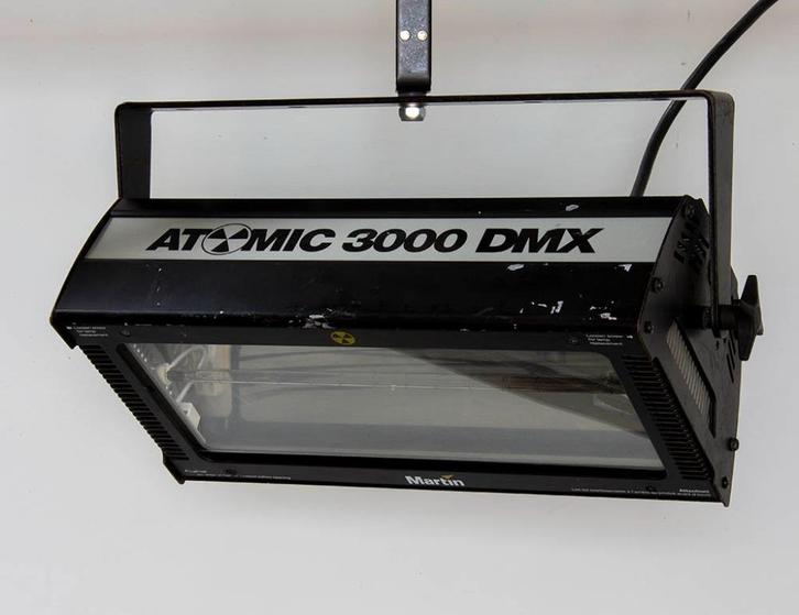 Martin Atomic 3000 DMX stroboscoop, Muziek en Instrumenten, Licht en Laser, Gebruikt, Licht, Ophalen of Verzenden