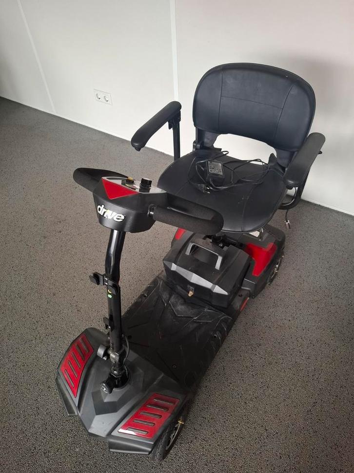 Drive  - opvouwbare scootmobiel, Computers en Software, Optische drives, Ophalen