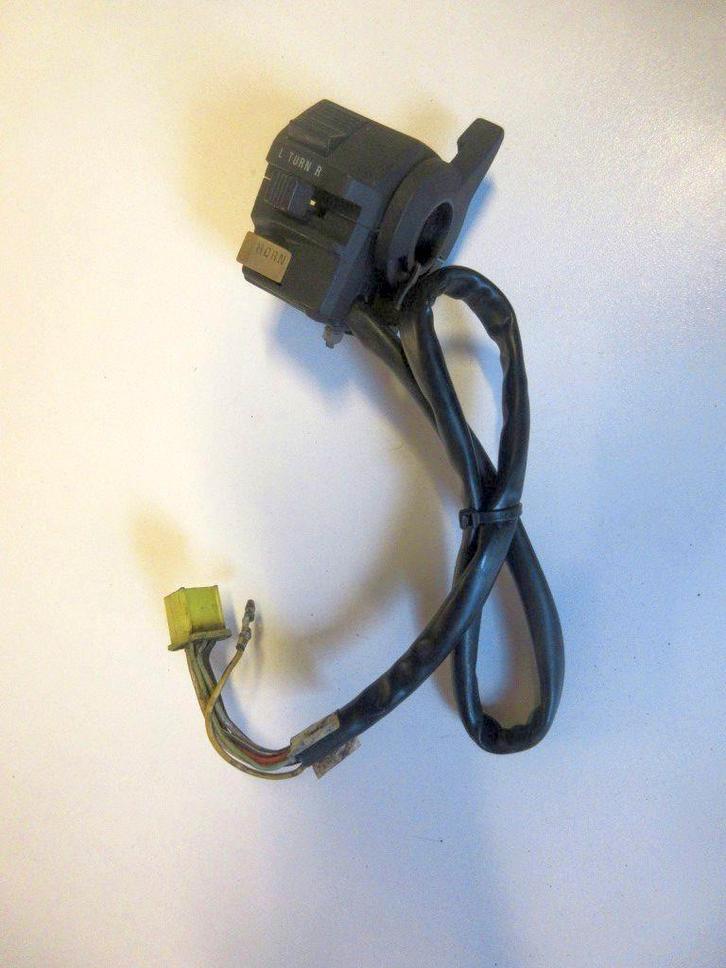 Suzuki GSX600 stuurschakelaars Links GSX 600 F stuurknoppen, Motoren, Accessoires | Overige, Gebruikt, Ophalen of Verzenden