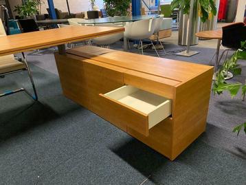 7 x Directiebureau Ahrend (slinger), bamboe, 270 x 110 cm. - afbeelding 7