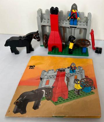 Lego 6040 Blacksmith Shop / Castle Lion Knights beschikbaar voor biedingen