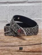 NIKKIE - Prachtig logo ceintuur maat S + M - Nieuw, Kleding | Dames, Riemen en Ceinturen, 80 tot 90 cm, Zwart, Nieuw, Heupriem