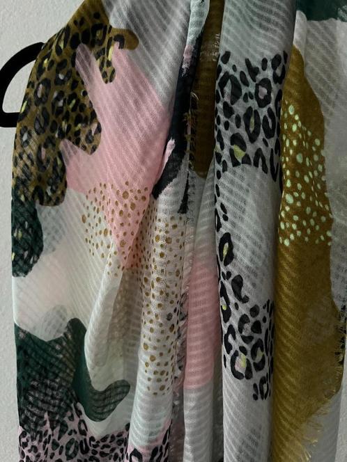 NIEUW CODELLO sjaal Into the green style 01023704, Kleding | Dames, Mutsen, Sjaals en Handschoenen, Nieuw, Sjaal, Verzenden