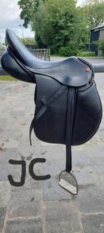2 nette veelzijdigheidszadels, Dieren en Toebehoren, Paarden en Pony's | Zadels, Ophalen, Gebruikt, Overige soorten