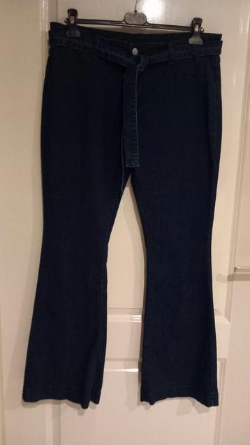 Dames stretch jeans wijde pijpen XXL  beschikbaar voor biedingen