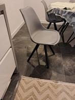 Mooie grijze stoelen 5 stuks 5x, Huis en Inrichting, Ophalen, Kunststof, Zo goed als nieuw, Eén