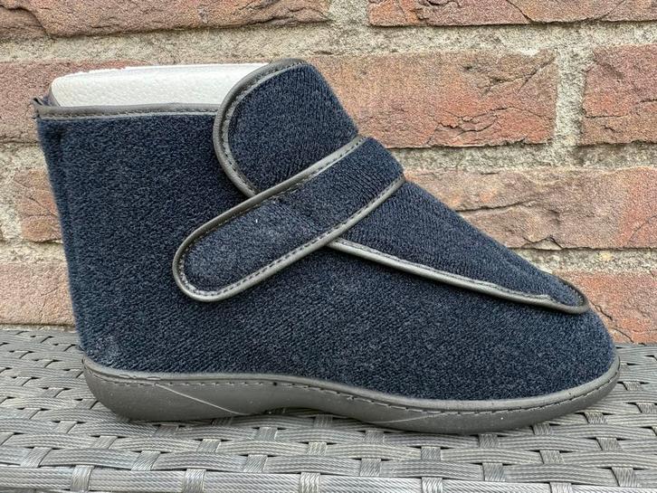 Verbandschoenen new comfort hoog maat 38 blauw nieuw, Kleding | Dames, Schoenen, Zo goed als nieuw, Pantoffels of Sloffen, Blauw