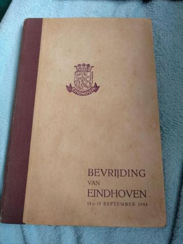 Fotoboek Starink, bevrijding Eindhoven.WW2.+ 6 losse foto's beschikbaar voor biedingen