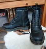 Dr. Martens 40 - 1460 Pascal front zip zwart  ritsen leer, Zwart, Lage of Enkellaarzen, Ophalen of Verzenden, Dr. Martens