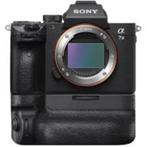 Sony A7 III + Verticale handgreep met remote control, Ophalen of Verzenden, Zo goed als nieuw, Sony, 24 Megapixel