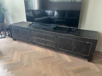 TV Meubel of laag dressoir  beschikbaar voor biedingen