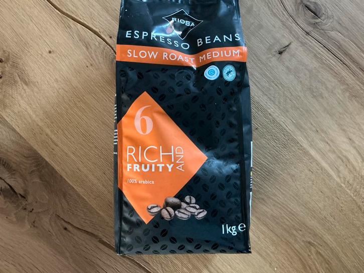 5 kilo pakken Makro Rioba arabica koffie bonen, Diversen, Levensmiddelen, Ophalen