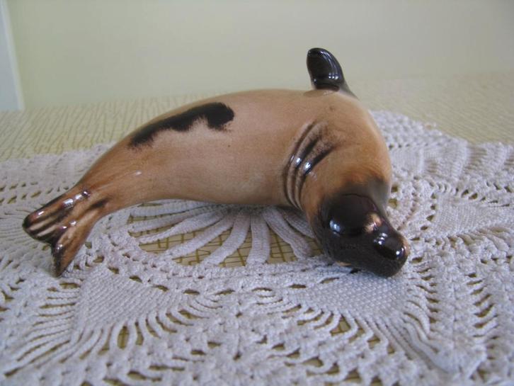 Goebel * 3651607 * seal # zeehond * porselein *, Verzamelen, Beelden en Beeldjes, Zo goed als nieuw, Dier, Ophalen of Verzenden