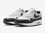 Gloednieuwe NIKE AIR MAX 1 Essential black/white 41/42/43/44, Verzenden, Nieuw, Wit