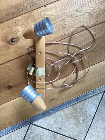 Lamp te koop beschikbaar voor biedingen