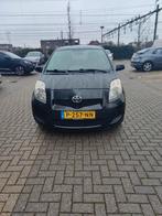 Toyota Yaris 1.3 6 versnellingen.!! Airco Nieuwe banden.., Voorwielaandrijving, 1025 kg, 40 €/maand, 4 cilinders