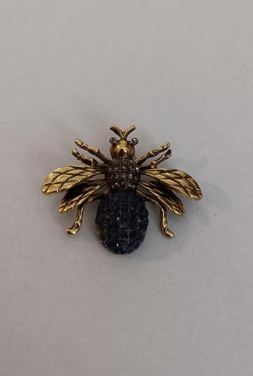 Bij broche beschikbaar voor biedingen