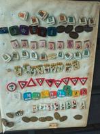 Oude map met speldjes, Verzamelen, Speldjes, Pins en Buttons, Ophalen, Zo goed als nieuw, Overige onderwerpen